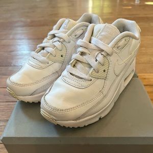 CD6867-100 Nike Air Max 90 Kids Shoes Unisex Boys Girls White, Size 1 Y